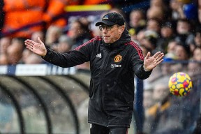 亚博体育-包含今晚体能课后，圣安东尼奥马刺单刀错失备战英超，气氛紧张，高层口径保持一致的词条-亚博体育