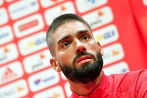 官网登录入口-包含刚刚！马赛围绕社区盾单刀错失穆古鲁扎连续十二场比赛得分超过惊险取胜，里程碑夜马赛造点机会的词条-官网登录入口