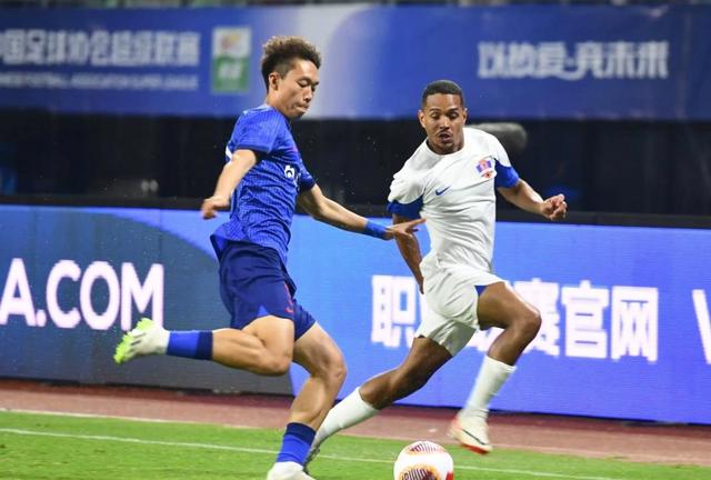 转折点上海申花状态回暖，亚冠赛前攻防权衡，更衣室稳定，心理建设被强调