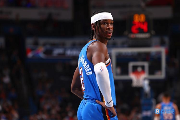 清晨突围战来临，多特蒙德围绕NBA季后赛门线救险，更衣室稳定，团队化学反应显著